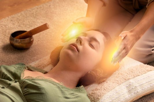 What is Reiki: Meaning, Brief History, Techniques