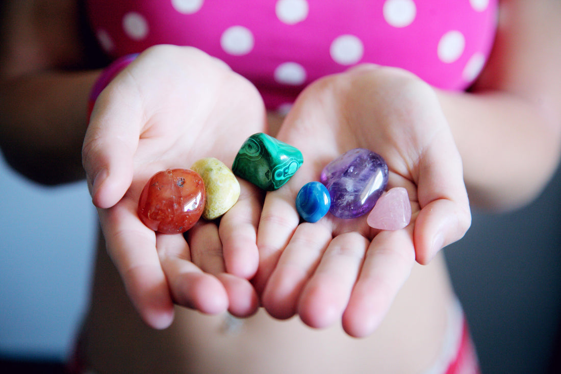 Birthstone Color Chart by Month | Know Your Birthstone Color